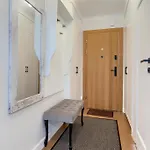 Platinium Modern