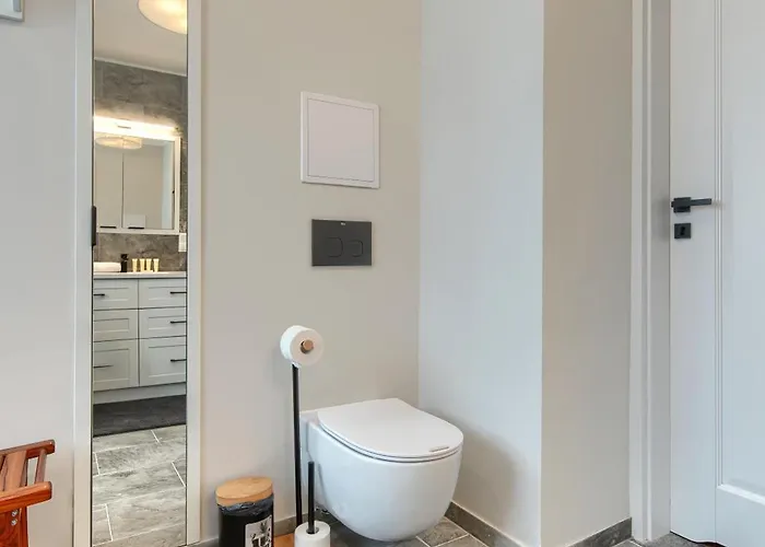 شقة Platinium Modern غدينيا